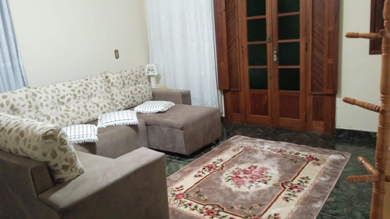 Casa Com Flores Pedra Azul  Εξωτερικό φωτογραφία
