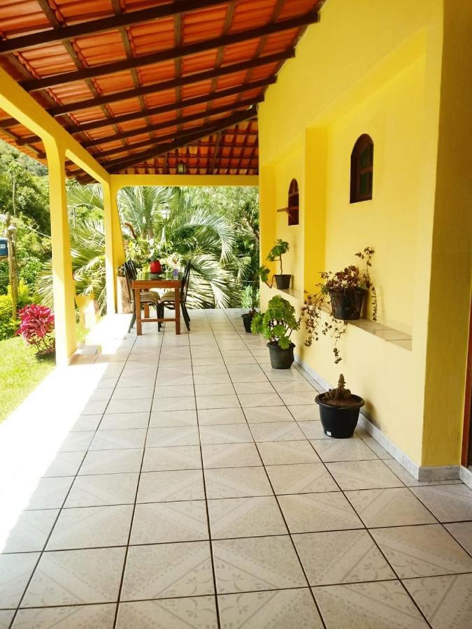 Casa Com Flores Pedra Azul  Εξωτερικό φωτογραφία